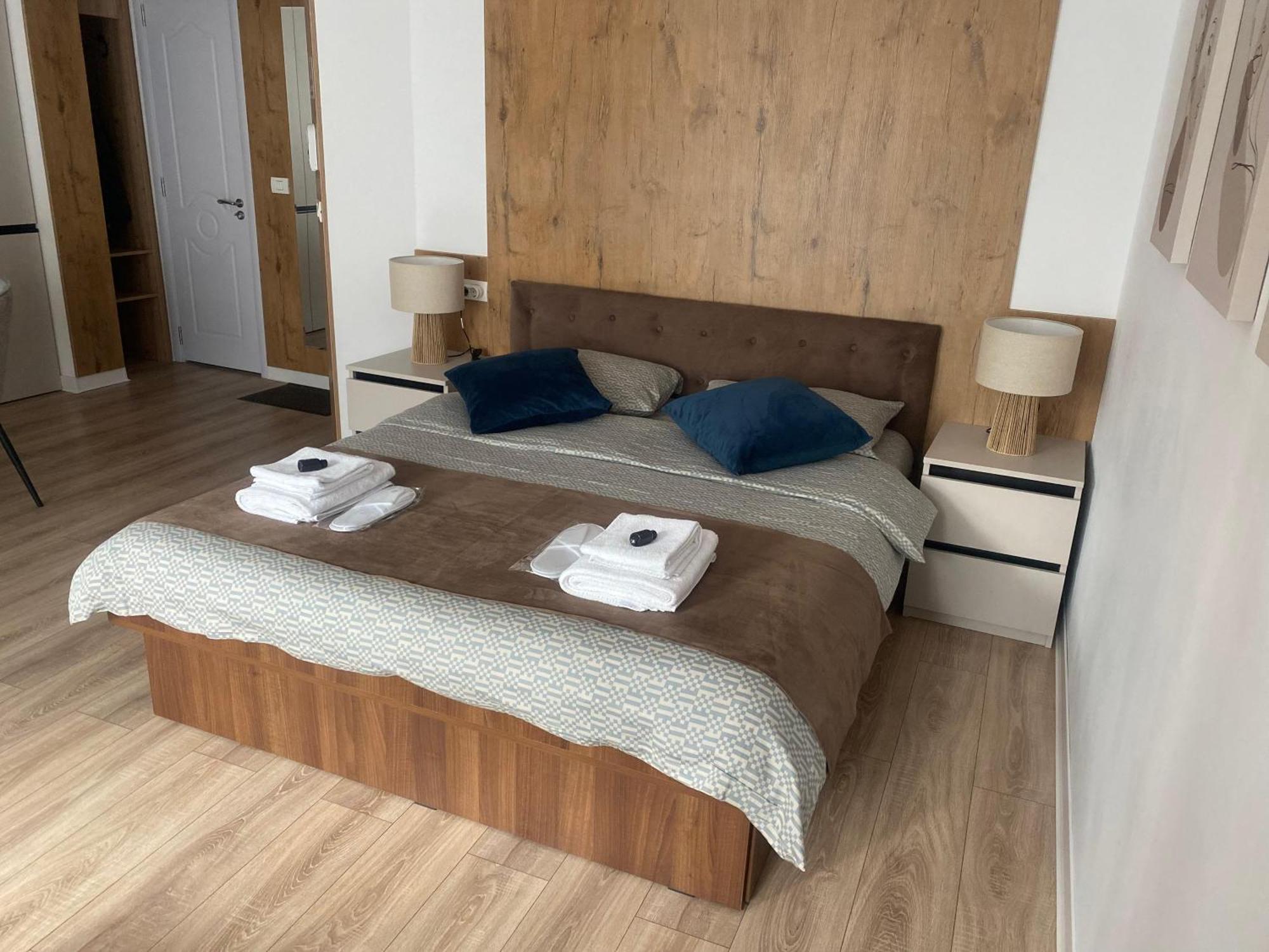Central Luxury Apartment Iasi Eksteriør billede